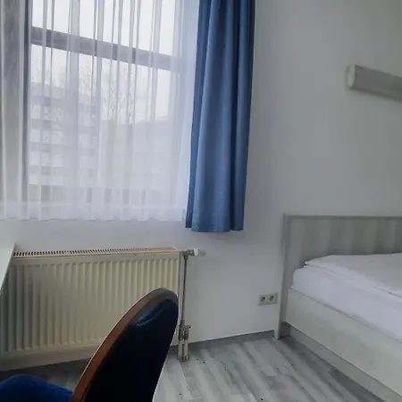 Central-Hotel Tegel-2